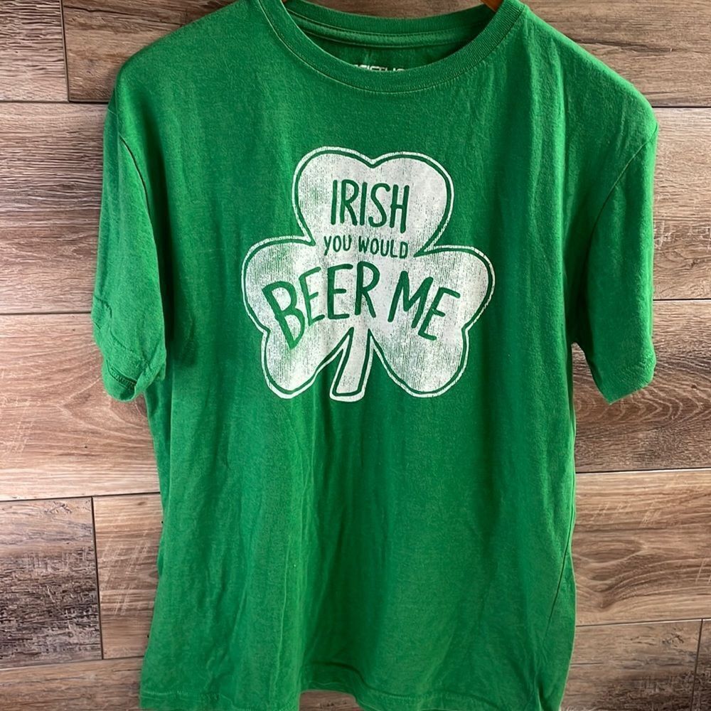 VFifthSun Unisex Tshirt “Irish you would beer me” , Size L, Green and White